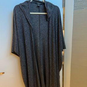 Hooded long sweater with hood